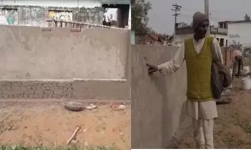 बिजनौर: सरकार की नीतियों को घटिया सामग्री से लगा रहे हैं चूना बिजनौर: सरकार की नीतियों को घटिया सामग्री से लगा रहे हैं चूना