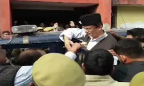 रामपुर आज़म खान बीबी बच्चे समेत जज ने भेजे जेल रामपुर आज़म खान बीबी बच्चे समेत जज ने भेजे जेल