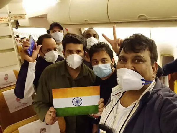 कोरोना वायरस: वुहान से 76 भारतीयों को वापस लाई IAF, 36 विदेशियों के लिए भी बनी फरिश्‍ता