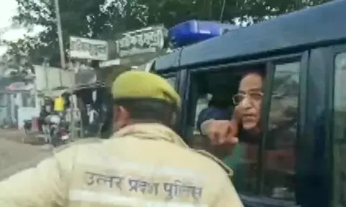 सीतापुर जेल से लखनऊ लाए जा रहे आजम खां