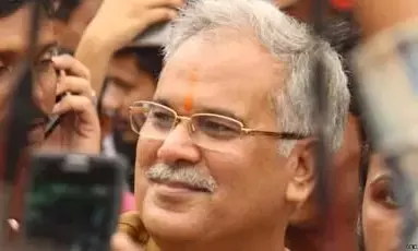मोदी सरकार के निशाने पर क्यों हैं कांग्रेस के ताक़तवर नेता भूपेश बघेल? मोदी सरकार के निशाने पर क्यों हैं कांग्रेस के ताक़तवर नेता भूपेश बघेल?