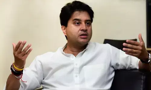 राज्यसभा जाने को क्यों तैयार नहीं ज्योतिरादित्य सिंधिया, कांग्रेस में बढ़ी बेचैनी? राज्यसभा जाने को क्यों तैयार नहीं ज्योतिरादित्य सिंधिया, कांग्रेस में बढ़ी बेचैनी?