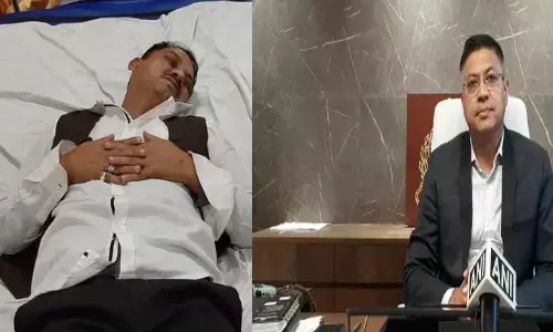 लखनऊ में आईपीएस चारु निगम की फटकार से स्टेनो राजेंद्र शर्मा को पड़ा दिल का दौरा लखनऊ में आईपीएस चारु निगम की फटकार से स्टेनो राजेंद्र शर्मा को पड़ा दिल का दौरा