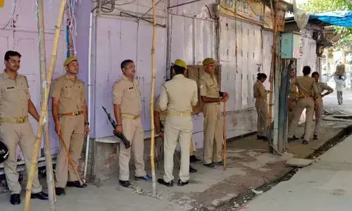उत्तर प्रदेश के मऊ में 9, 10 वर्ष की आयु की 2 बहनों से बार-बार बलात्कार किया - पुलिस