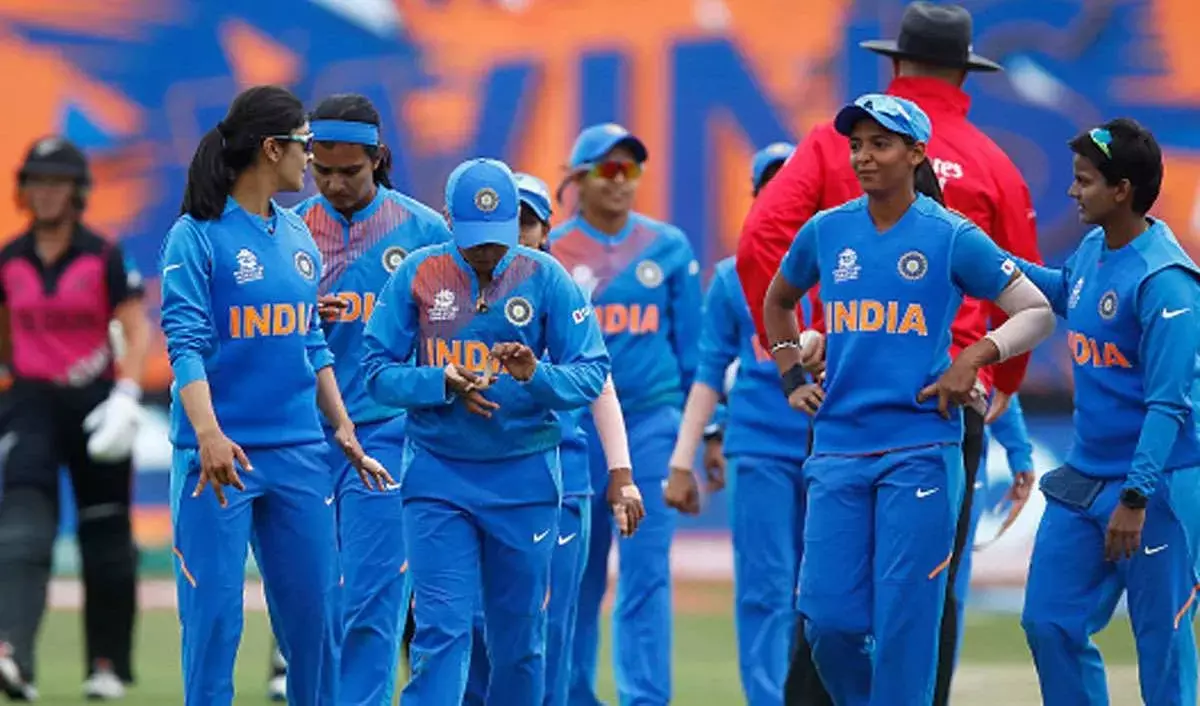 Womens T20 World Cup : बारिश से सेमीफाइनल रद्द, भारत पहली बार T-20 वर्ल्ड कप के फाइनल में पहुंचा Womens T20 World Cup : बारिश से सेमीफाइनल रद्द, भारत पहली बार T-20 वर्ल्ड कप के फाइनल में पहुंचा