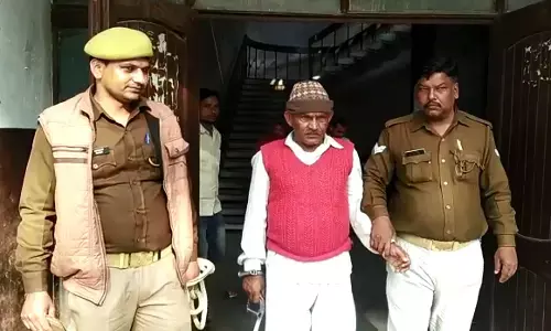 बिजनौर:  तेजाब से हमला हमला करने के आरोपी को अदालत ने सुनाई उम्र कैद की सजा बिजनौर:  तेजाब से हमला हमला करने के आरोपी को अदालत ने सुनाई उम्र कैद की सजा