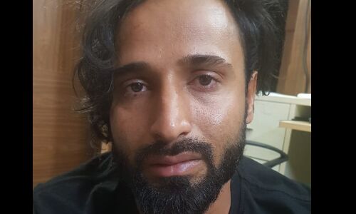 नोएडा पुलिस ने 6 घंटे में खोला महिला हत्या का केस, आरोपी गिरफ्तार नोएडा पुलिस ने 6 घंटे में खोला महिला हत्या का केस, आरोपी गिरफ्तार