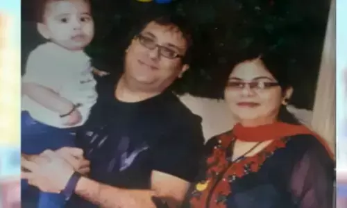 कारोबार में घाटे से परेशान युवक ने शादी की सालगिरह के दिन पत्नी और 3 साल के बेटे की हत्या कर लगाई फांसी कारोबार में घाटे से परेशान युवक ने शादी की सालगिरह के दिन पत्नी और 3 साल के बेटे की हत्या कर लगाई फांसी