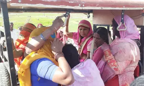बिजनौर में होली खेलने के बाद बैराज में नहाने गए दो युवक डूबे बिजनौर में होली खेलने के बाद बैराज में नहाने गए दो युवक डूबे