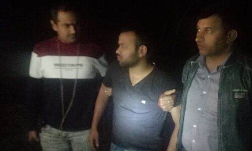 मुठभेड़ के दौरान थाना-24 पुलिस ने किया एक शातिर बदमाश को गिरफ्तार मुठभेड़ के दौरान थाना-24 पुलिस ने किया एक शातिर बदमाश को गिरफ्तार