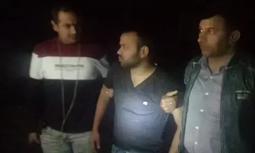 मुठभेड़ के दौरान थाना-24 पुलिस ने किया एक शातिर बदमाश को गिरफ्तार मुठभेड़ के दौरान थाना-24 पुलिस ने किया एक शातिर बदमाश को गिरफ्तार
