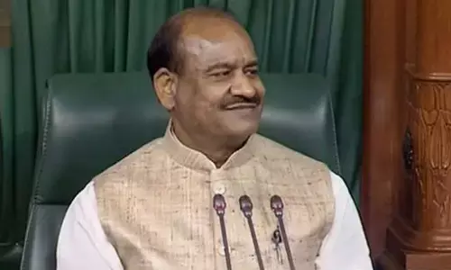कांग्रेस के सातों सांसदों का निलंबन ओम बिड़ला ने लिया वापस कांग्रेस के सातों सांसदों का निलंबन ओम बिड़ला ने लिया वापस