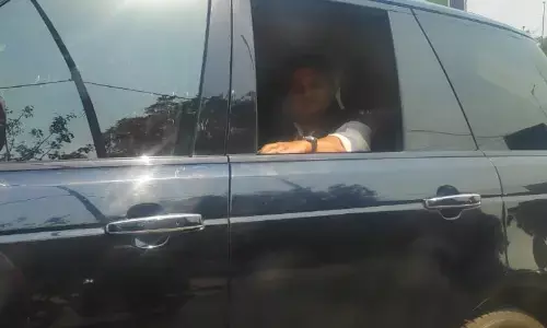 मध्यप्रदेश में सिंधिया को पहला झटका, देना होगा उनके दो मंत्रियों को इस्तीफा मध्यप्रदेश में सिंधिया को पहला झटका, देना होगा उनके दो मंत्रियों को इस्तीफा