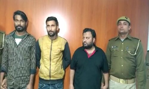 पुलिस मुठभेड के दौरान नोएडा पुलिस ने तीन शातिर लुटेरों को किया गिरफ्तार,कब्जे से लूट का सामान भारी मात्रा में बरामद पुलिस मुठभेड के दौरान नोएडा पुलिस ने तीन शातिर लुटेरों को किया गिरफ्तार,कब्जे से लूट का सामान भारी मात्रा में बरामद