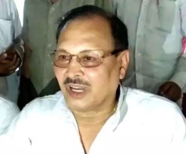 बाहुबली पूर्व सांसद उमाकांत यादव भेजे दिए गए जेल बाहुबली पूर्व सांसद उमाकांत यादव भेजे दिए गए जेल