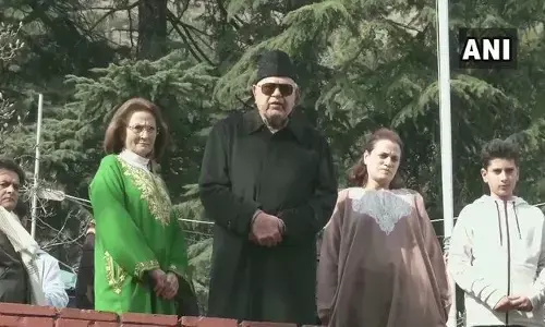 नेशनल कांफ्रेस के नेता फारुख अब्दुल्ला सात माह बाद हुए रिलीज नेशनल कांफ्रेस के नेता फारुख अब्दुल्ला सात माह बाद हुए रिलीज