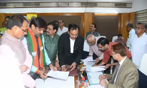 मध्यप्रदेश में बीजेपी के राज्यसभा उम्मीदवार का पर्चा हो सकता है निरस्त मध्यप्रदेश में बीजेपी के राज्यसभा उम्मीदवार का पर्चा हो सकता है निरस्त