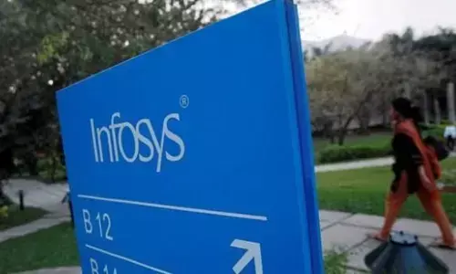 कोरोना वायरस के संदिग्ध मरीज के संपर्क में आया कर्मचारी, इंफोसिस ने बेंगलुरु में खाली करवाई बिल्डिंग कोरोना वायरस के संदिग्ध मरीज के संपर्क में आया कर्मचारी, इंफोसिस ने बेंगलुरु में खाली करवाई बिल्डिंग