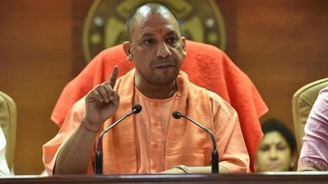 UP में कोरोना वॉरियर्स पर हमला अब दंडनीय अपराध, राज्यपाल से मिली मंजूरी UP में कोरोना वॉरियर्स पर हमला अब दंडनीय अपराध, राज्यपाल से मिली मंजूरी