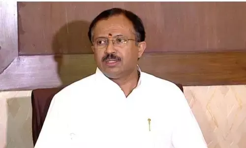 Coronavirus: संक्रमित डॉक्टर से मुलाकात के बाद मोदी के मंत्री ने खुद को किया होम क्वारंटाइन