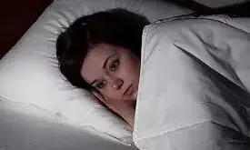 रात में नींद न आने से रहते हैं परेशान, तो करें सिर्फ ये 5 काम रात में नींद न आने से रहते हैं परेशान, तो करें सिर्फ ये 5 काम