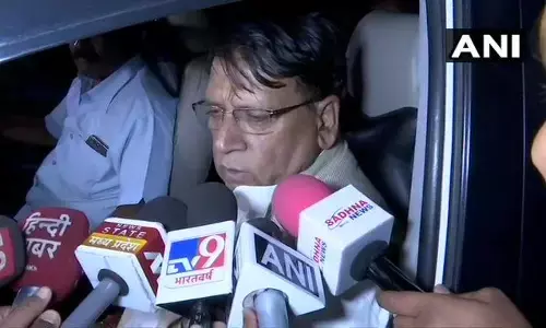 सीएम कमलनाथ शुक्रवार दोपहर बारह बजे करेंगे प्रेस वार्ता, इस्तीफा देने का कर सकते है ऐलान सीएम कमलनाथ शुक्रवार दोपहर बारह बजे करेंगे प्रेस वार्ता, इस्तीफा देने का कर सकते है ऐलान