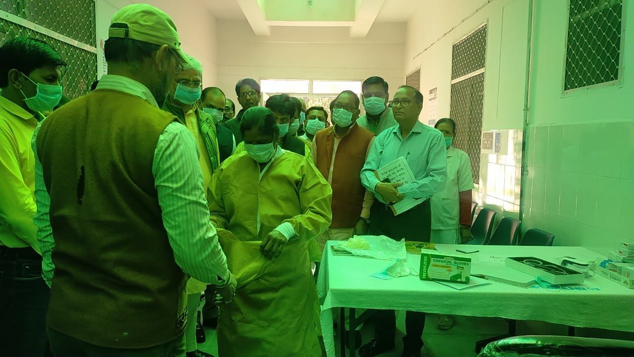 बिजनौर: कोरोना वायरस की आशंका में 2 आइसोलेशन वार्ड में भर्ती,1 और मिला बिजनौर: कोरोना वायरस की आशंका में 2 आइसोलेशन वार्ड में भर्ती,1 और मिला