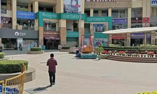 कोरोना वायरस: दिल्ली में सभी मॉल बंद, मुंबई, पुणे, नागपुर समेत चार शहर लॉकडाउन, ये दुकानें रहेंगी खुली