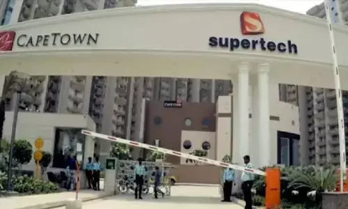 नोएडा में मिला कोरोना का एक और मरीज, सेक्टर-74 स्थित सुपर टेक कैपटाउन सोसायटी को किया सील नोएडा में मिला कोरोना का एक और मरीज, सेक्टर-74 स्थित सुपर टेक कैपटाउन सोसायटी को किया सील