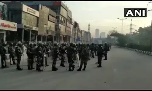 बड़ी ख़बर : 100 दिन बाद शाहीन बाग खाली, दिल्ली पुलिस ने टेंट हटा सड़क खाली करवाई