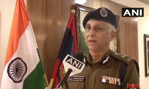 सभी लोग अपने घर पर रहें, ना कहीं जाएं ना किसी से मिलें- एस एन श्रीवास्तव