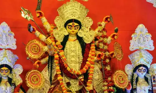 अमावस्या आज, कल से नवरात्रि शुरू, जानें 24 से 30 मार्च तक के व्रत एवं त्योहार अमावस्या आज, कल से नवरात्रि शुरू, जानें 24 से 30 मार्च तक के व्रत एवं त्योहार