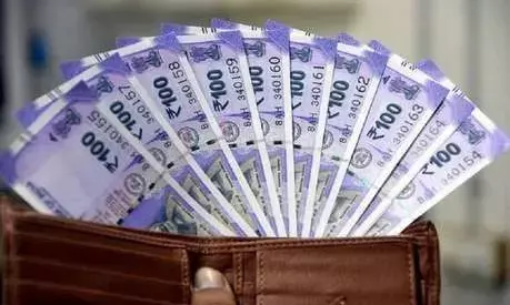 इटावा पुलिस ने बैंक ठगी करके निकाले गये 90,000रूपये  वापस कराये