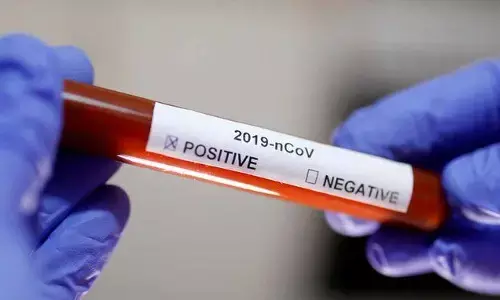 गुटखा तंबाकू का सेवन करने वालों में क्या ज्यादा है कोरोना संक्रमण का खतरा? विशेषज्ञों ने दी राय गुटखा तंबाकू का सेवन करने वालों में क्या ज्यादा है कोरोना संक्रमण का खतरा? विशेषज्ञों ने दी राय