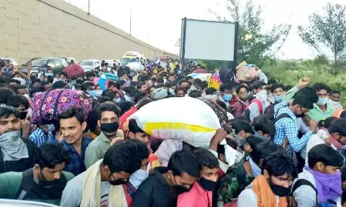 क्या इस खबर से आनंदबिहार बस अड्डे पर मची अफरा तफरी?