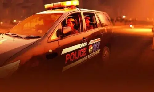 औरैया में गश्त से लौटे चौकी इंचार्ज की सड़क पर घंटों तड़पने के बाद मौत