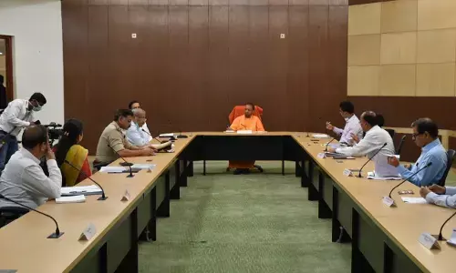 рдиреЛрдПрдбрд╛ рдкрд╣реБрдВрдЪреЗ рдпреЛрдЧреА рдиреЗ рд▓рд┐рдпрд╛ рдХреЛрд░реЛрдирд╛ рд╕реЗ рдмрдЪрд╛рд╡ рд╡ рддреИрдпрд╛рд░реА рдХрд╛ рдЬрд╛рдпрдЬрд╛, рдбреАрдПрдо рдХреЛ рд▓рдЧрд╛рдИ рдлрдЯрдХрд╛рд░ рдиреЛрдПрдбрд╛ рдкрд╣реБрдВрдЪреЗ рдпреЛрдЧреА рдиреЗ рд▓рд┐рдпрд╛ рдХреЛрд░реЛрдирд╛ рд╕реЗ рдмрдЪрд╛рд╡ рд╡ рддреИрдпрд╛рд░реА рдХрд╛ рдЬрд╛рдпрдЬрд╛, рдбреАрдПрдо рдХреЛ рд▓рдЧрд╛рдИ рдлрдЯрдХрд╛рд░