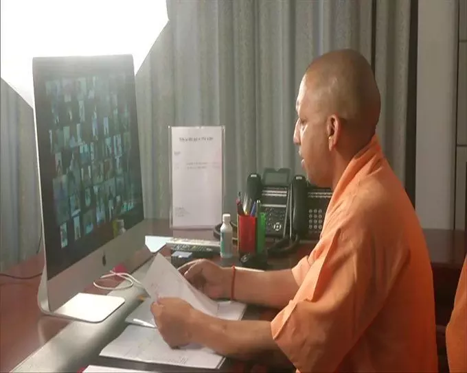 सीएम योगी ने विधायकों से वीडियो कांफ्रेंस करके बताया 15 अप्रैल से लॉकडाउन पर क्या करना होगा सीएम योगी ने विधायकों से वीडियो कांफ्रेंस करके बताया 15 अप्रैल से लॉकडाउन पर क्या करना होगा