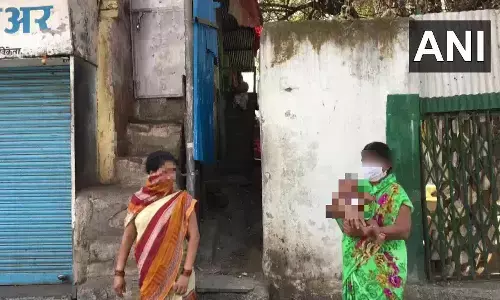 लॉकडाउन के चलते सेक्स वर्करों की आर्थिक हालत बिगडी, सरकार से की ये मांग लॉकडाउन के चलते सेक्स वर्करों की आर्थिक हालत बिगडी, सरकार से की ये मांग