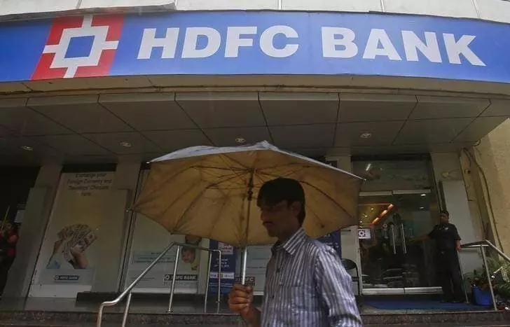 लॉकडाउन में HDFC बैंक ने दिए ये 2 तोहफे, होगा आप का भी फायदा