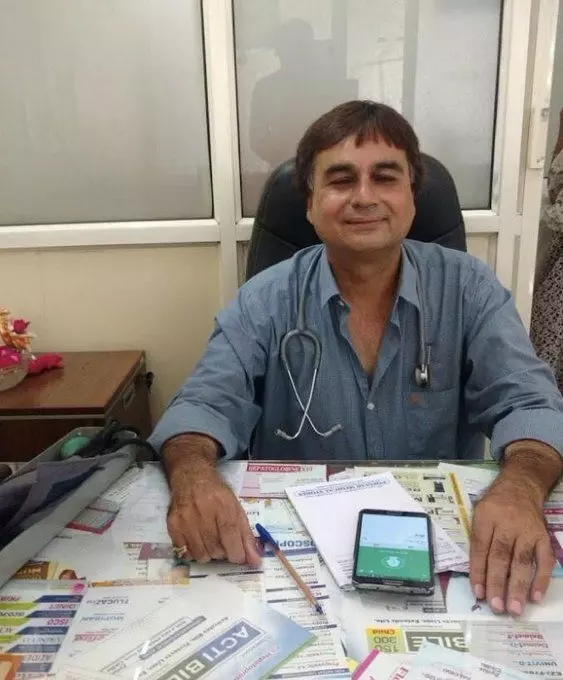 भारत में #Cornoa से डॉक्टर की पहली मौत, मौत से पहले का देखें वीडियो