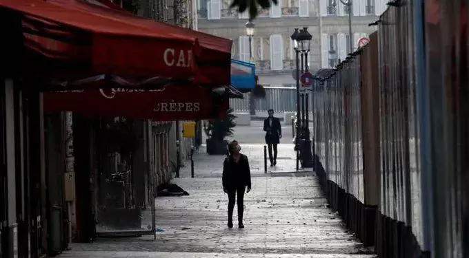 मोटे हैं तो सावधान हो जाएं! कोरोना के आसान टारगेट बन सकते हैं आप, जानिए बचने के उपाय