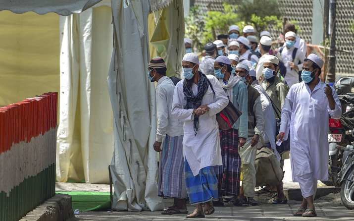 मरकज केस: 20 देशों के 83 विदेशी जमातियों के खिलाफ 14 हजार पेज की 20 चार्जशीट दाखिल मरकज केस: 20 देशों के 83 विदेशी जमातियों के खिलाफ 14 हजार पेज की 20 चार्जशीट दाखिल