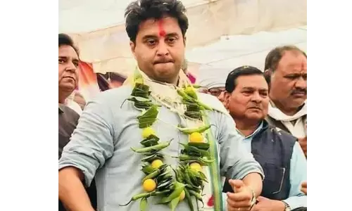 दिल के अरमां आंसुओं में बह गए, वेबफाई करके भी तन्हा रह गए!