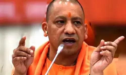 COVID-19 Lockdown 2.0: केंद्र सरकार ने जारी की नई गाइडलाइन, यूपी में सख्ती से लागू करने के निर्देश