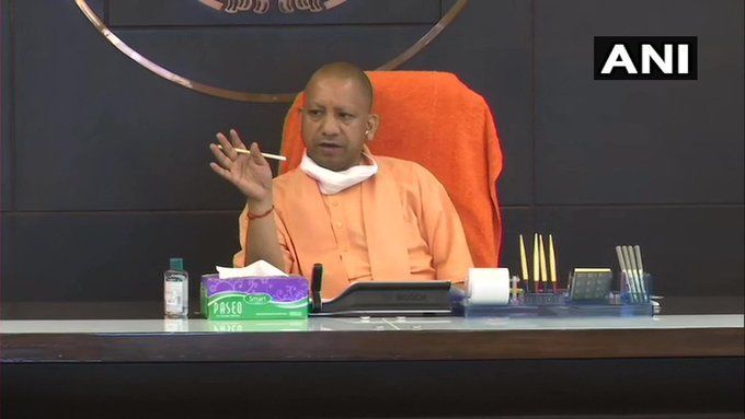 नोएडा में नहीं थम रहा कोरोना वायरस का कहर, 18 दिन में बदले गए 2 मुख्य चिकित्साधिकारी नोएडा में नहीं थम रहा कोरोना वायरस का कहर, 18 दिन में बदले गए 2 मुख्य चिकित्साधिकारी
