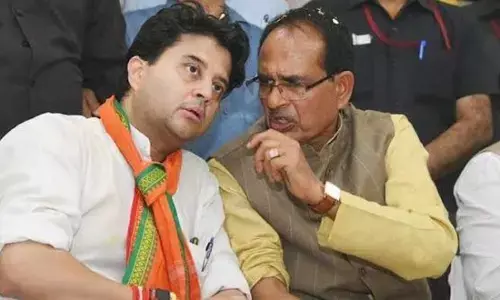 मध्यप्रदेश में मंत्रियों की संख्या पर फंसा पेंच, शाह के बाद नड्डा से मिले सिंधिया