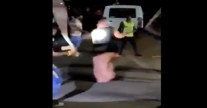 मीडिया में खुलेआम चल रहा राजनीतिक ब्रेनवाश करने का यह डर्टी गेम, जनता को अलग- अलग चश्मे से दिखाई जाती है घटनाएं मीडिया में खुलेआम चल रहा राजनीतिक ब्रेनवाश करने का यह डर्टी गेम, जनता को अलग- अलग चश्मे से दिखाई जाती है घटनाएं