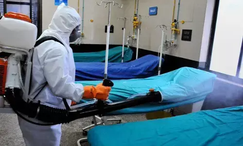 अब दो पत्रकार हुए कोरोना पॉजिटिव