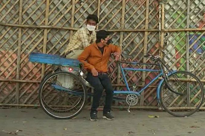 यूपी में Lockdown का उल्लंघन करते दबोचे गए फर्जी पत्रकार, अब तक 5 गिरफ्तार यूपी में Lockdown का उल्लंघन करते दबोचे गए फर्जी पत्रकार, अब तक 5 गिरफ्तार
